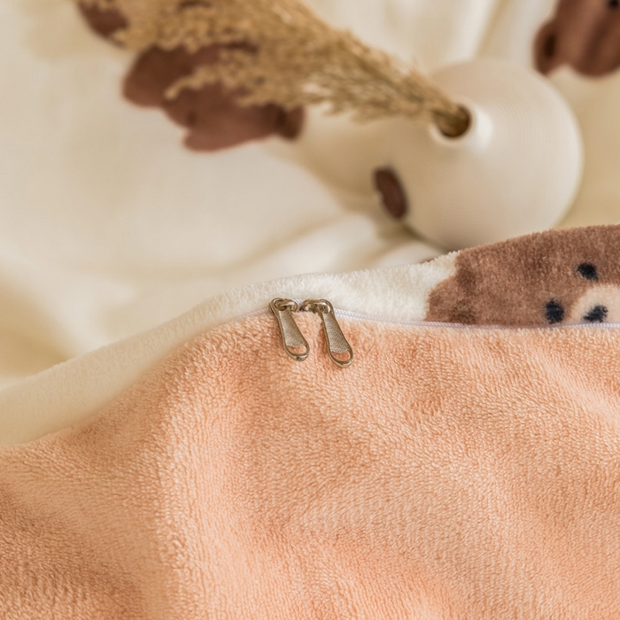 91家纺网 家纺一手货源 找家纺 宅部落 2025新款学生宿舍牛奶绒三件套宿舍三件套上下铺三件套 小棕熊