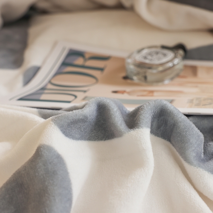 91家纺网 家纺一手货源 找家纺 宅部落 2025新款学生宿舍牛奶绒三件套宿舍三件套上下铺三件套 小恐龙