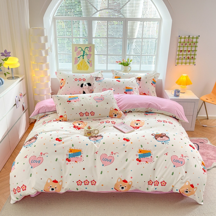 91家纺网 家纺一手货源 找家纺 （总）优纤家纺 2025新款120克磨毛斜纹卡通花卉印花植物羊绒四件套