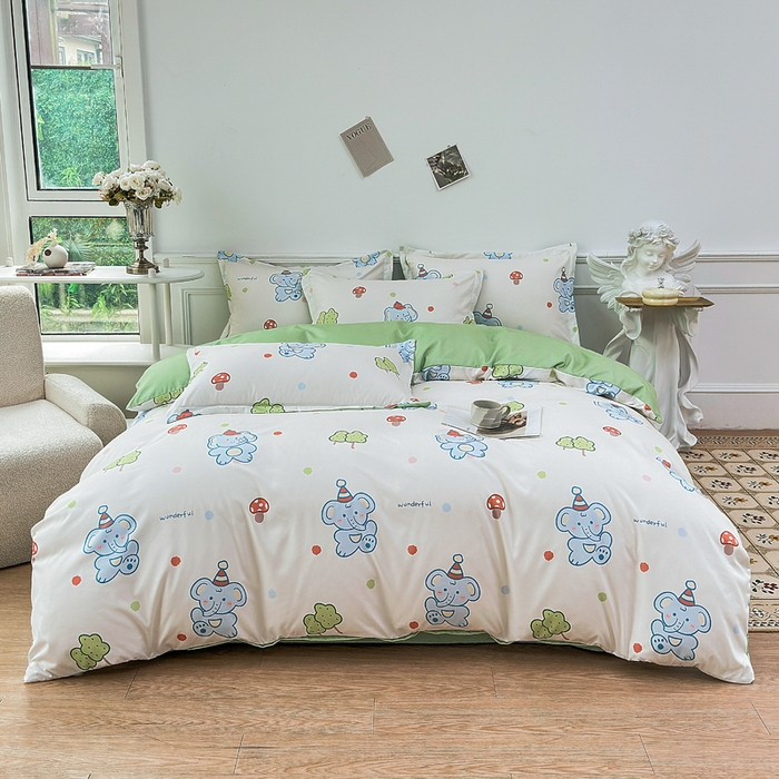 91家纺网 家纺一手货源 找家纺 （总）优纤家纺 2025新款120克磨毛斜纹卡通花卉印花植物羊绒四件套