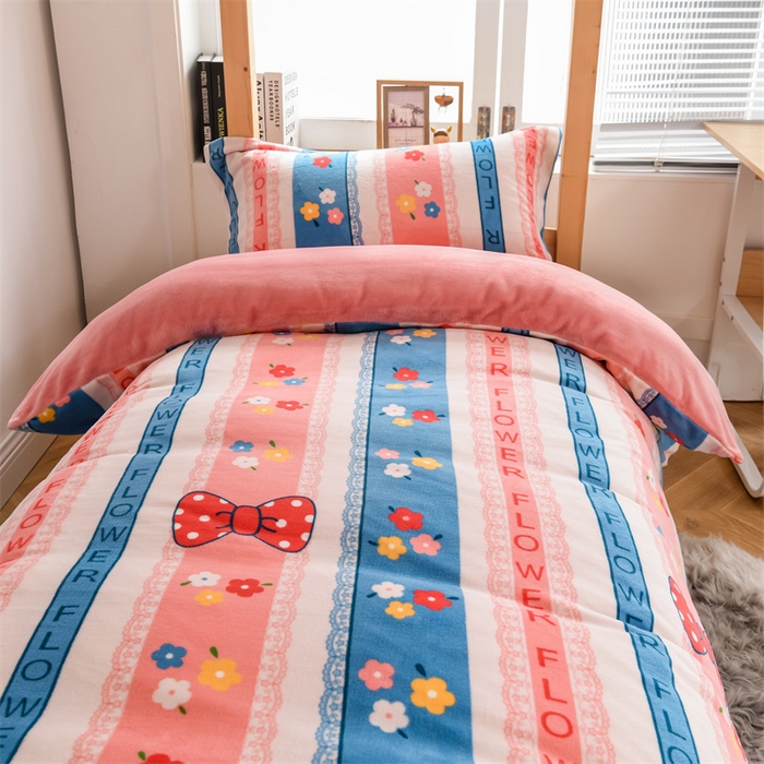 91家纺网 家纺一手货源 找家纺 宅部落 2025新款学生宿舍牛奶绒三件套宿舍三件套上下铺三件套 蝶恋花