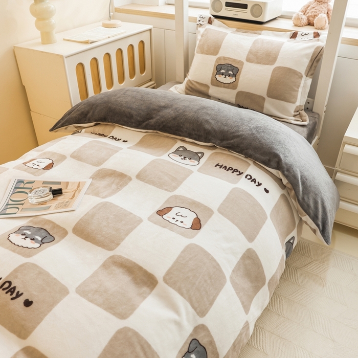 91家纺网 家纺一手货源 找家纺 宅部落 2025新款学生宿舍牛奶绒三件套宿舍三件套上下铺三件套 享受生活