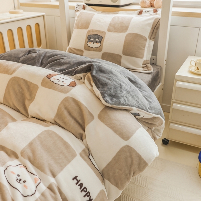 91家纺网 家纺一手货源 找家纺 宅部落 2025新款学生宿舍牛奶绒三件套宿舍三件套上下铺三件套 享受生活