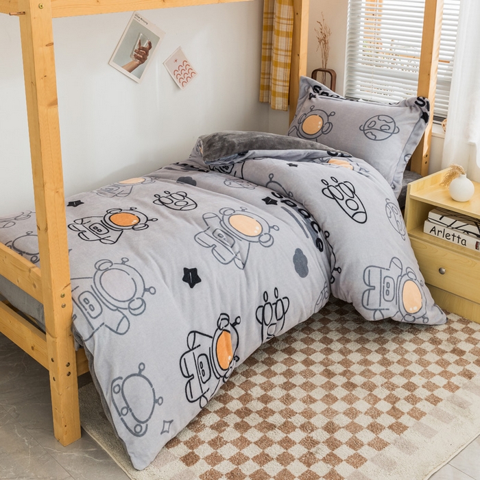 91家纺网 家纺一手货源 找家纺 宅部落 2025新款学生宿舍牛奶绒三件套宿舍三件套上下铺三件套 快乐星球