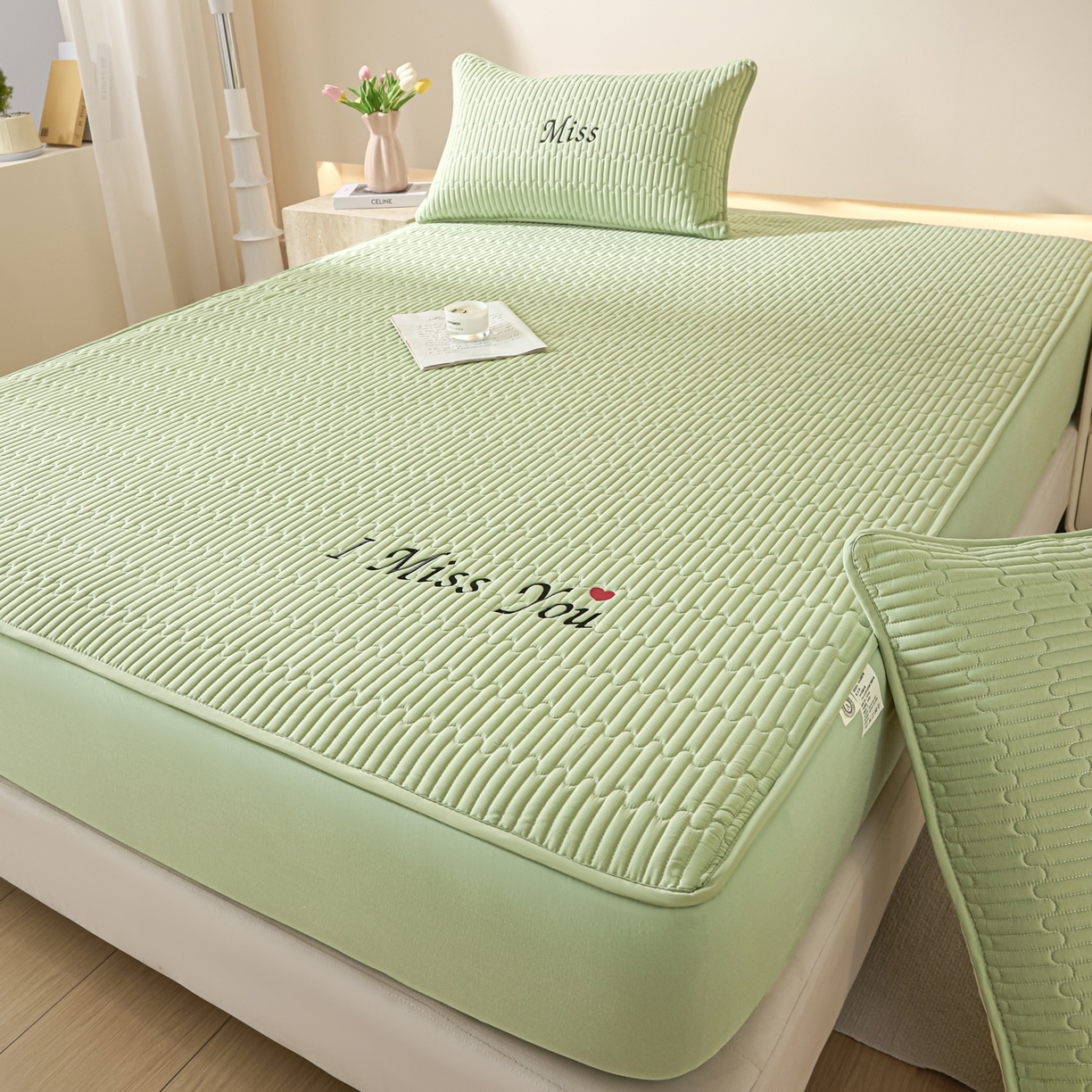 91家纺网 家纺一手货源 找家纺 卡伦家纺 2025新款A类刺绣夹棉床笠情书系列 青萝情书