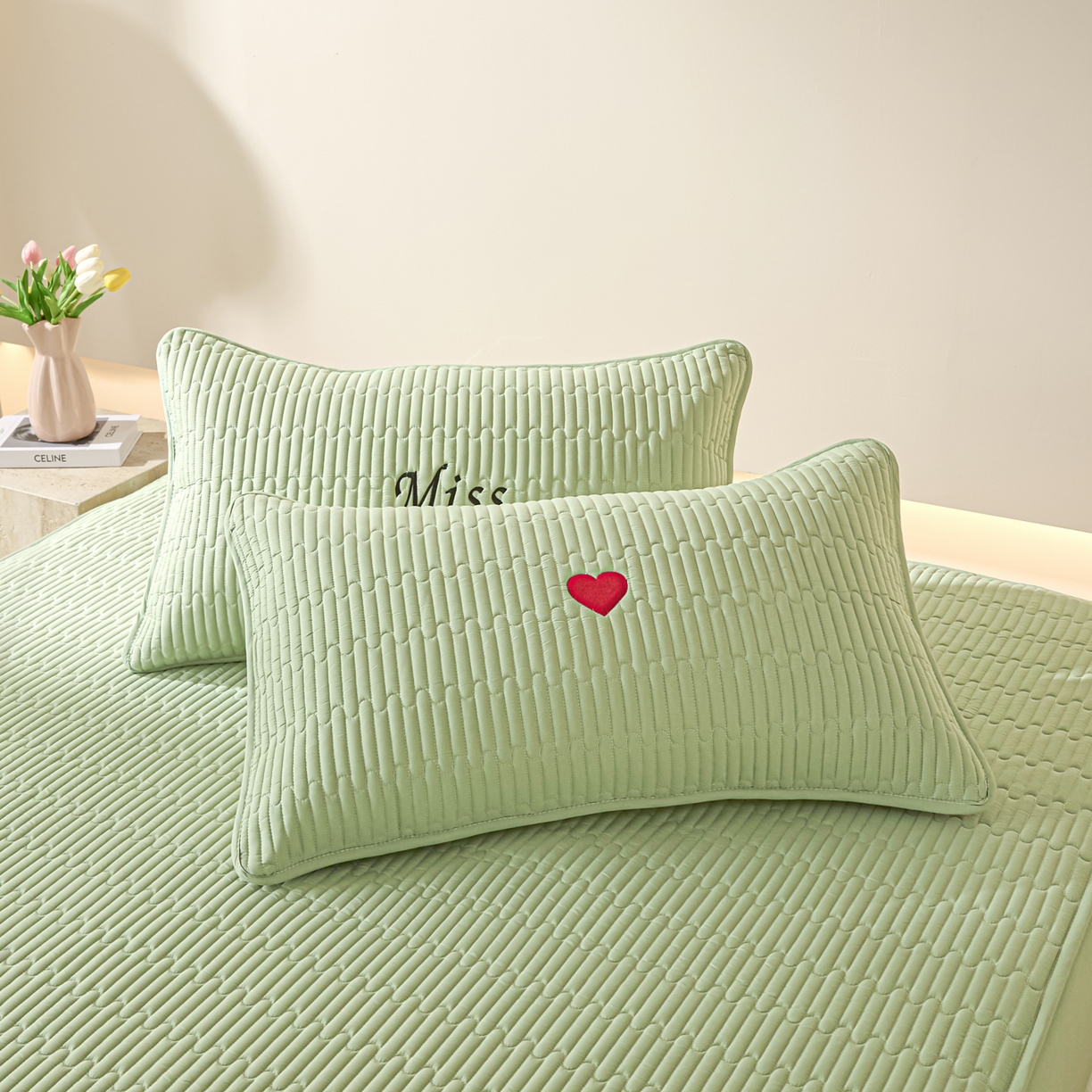 91家纺网 家纺一手货源 找家纺 卡伦家纺 2025新款A类刺绣夹棉床笠情书系列 青萝情书