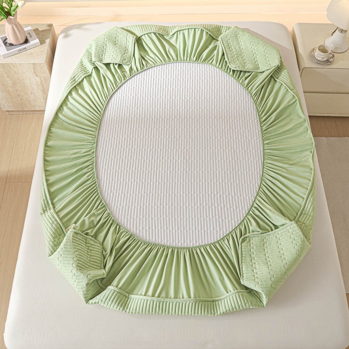 91家纺网 家纺一手货源 找家纺 卡伦家纺 2025新款A类刺绣夹棉床笠情书系列 青萝情书