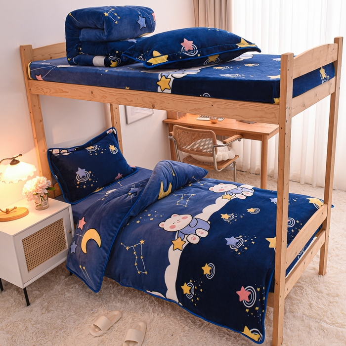 91家纺网 家纺一手货源 找家纺 （总）居尚2025直播爆款高克重印花牛奶绒法莱绒学生三件套 