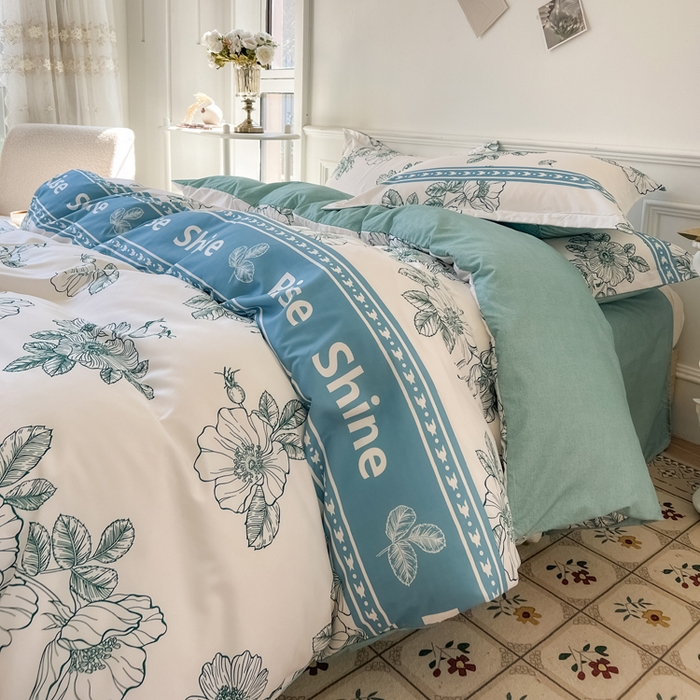 91家纺网 家纺一手货源 找家纺 优纤家纺 2025新款120克磨毛斜纹卡通花卉印花植物羊绒四件套 四季与你