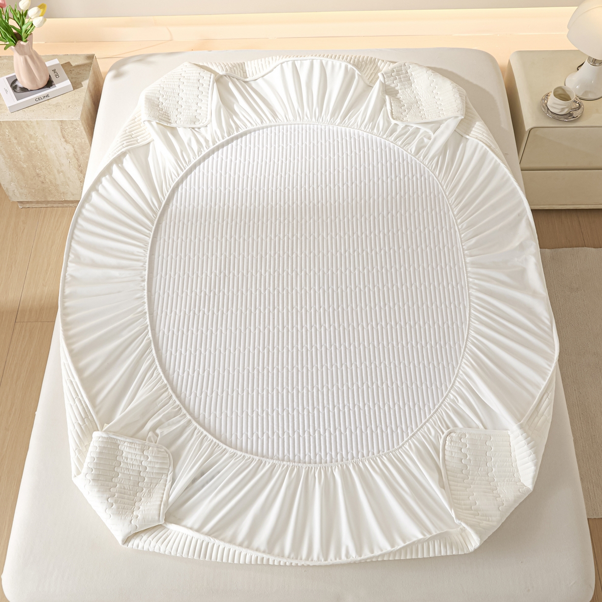 91家纺网 家纺一手货源 找家纺 （总）卡伦家纺 2025新款A类刺绣夹棉床笠情书系列