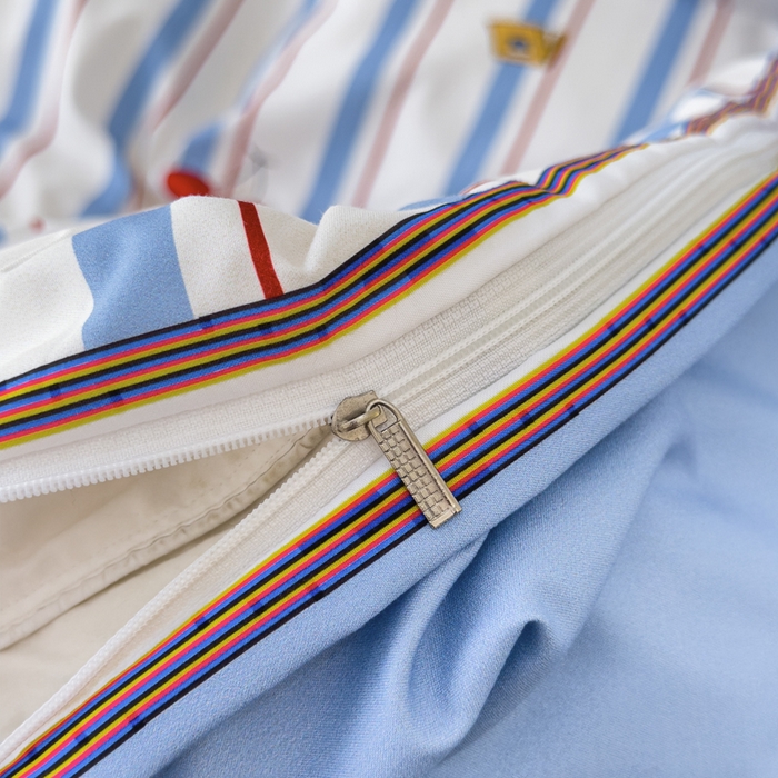 91家纺网 家纺一手货源 找家纺 优纤家纺 2025新款120克磨毛斜纹卡通花卉印花植物羊绒四件套 线条小狗