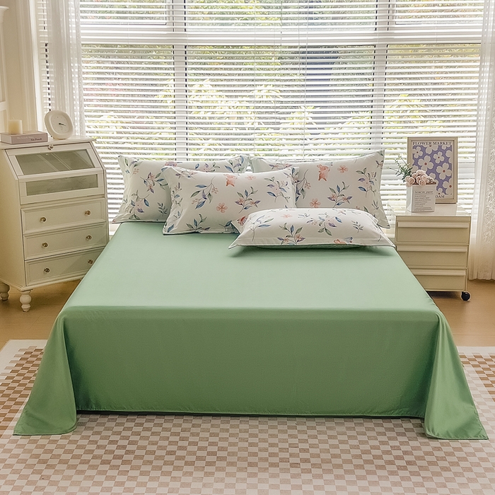 91家纺网 家纺一手货源 找家纺 优纤家纺 2025新款120克磨毛斜纹卡通花卉印花植物羊绒四件套 小熊指挥官