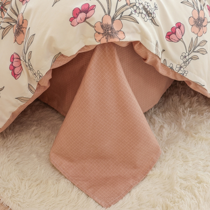 91家纺网 家纺一手货源 找家纺 优纤家纺 2025新款120克磨毛斜纹卡通花卉印花植物羊绒四件套 小园如玉