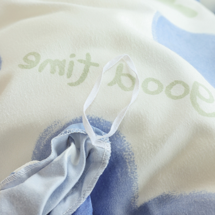 91家纺网 家纺一手货源 找家纺 优纤家纺 2025新款120克磨毛斜纹卡通花卉印花植物羊绒四件套 真爱心语