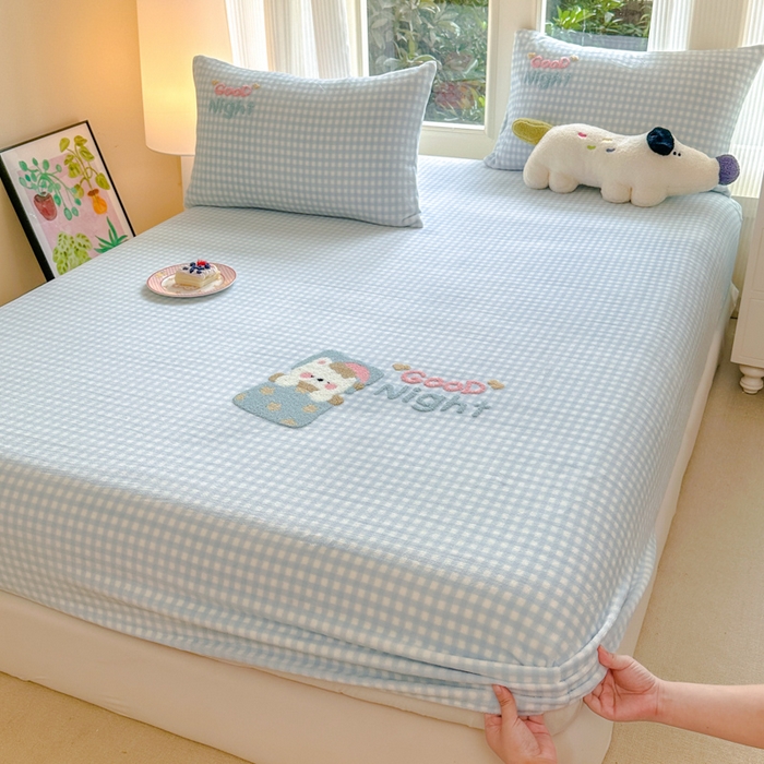 91家纺网 家纺一手货源 找家纺 布柔 2025新款高克重双层纱仿麻皱皱纱原麻床笠 泡芙蓝