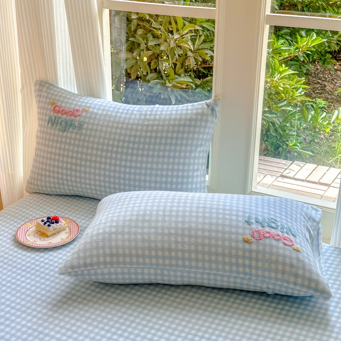 91家纺网 家纺一手货源 找家纺 布柔 2025新款高克重双层纱仿麻皱皱纱原麻床笠 泡芙蓝