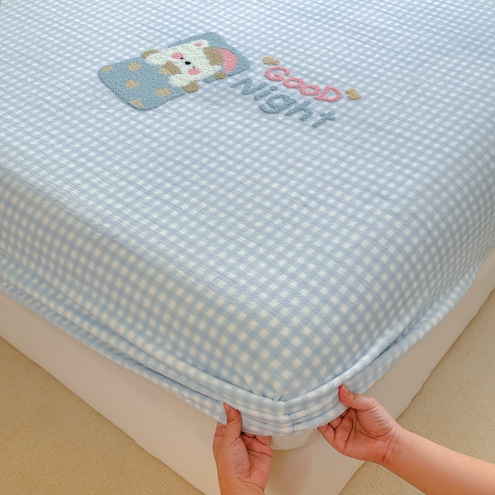 91家纺网 家纺一手货源 找家纺 布柔 2025新款高克重双层纱仿麻皱皱纱原麻床笠 泡芙蓝