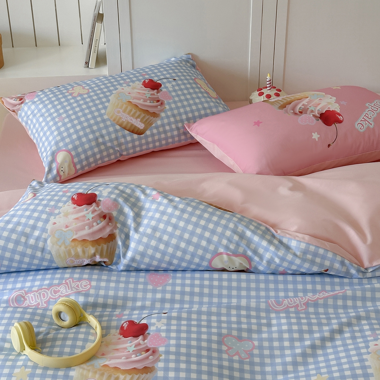 91家纺网 家纺一手货源 找家纺 桃子家居 2025新款纯棉数码印花5D卡通混搭可爱少女纯棉系列四件套 棉5D-甜蜜蛋糕蓝