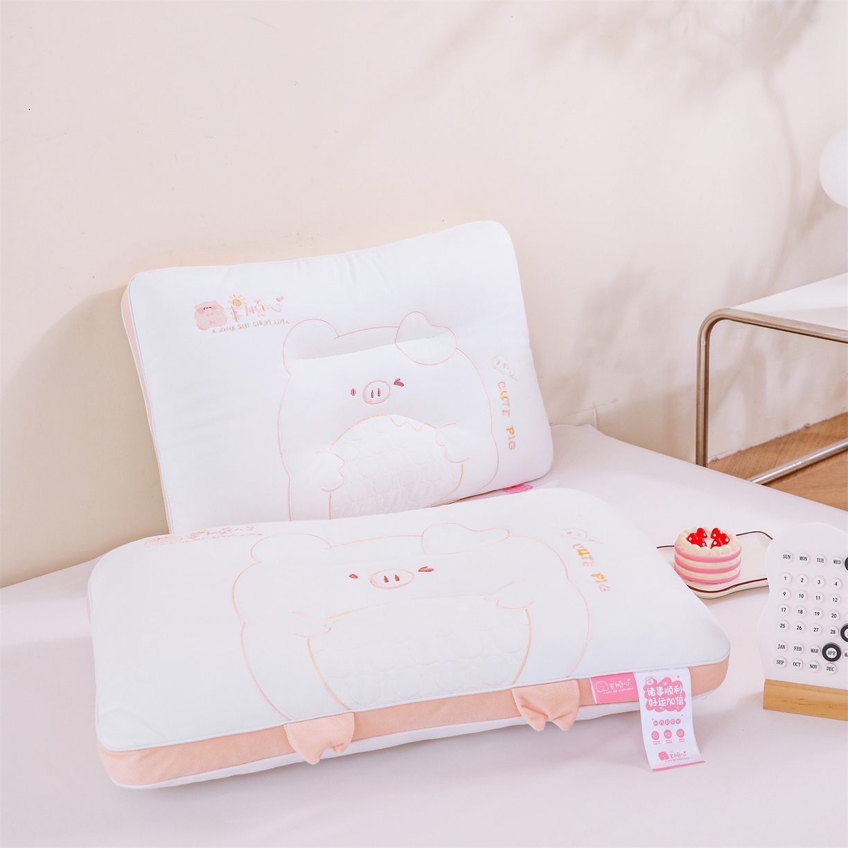 91家纺网 家纺一手货源 找家纺 （总）麦肯锡 2025新款诸事顺心定型亲子枕枕头枕芯