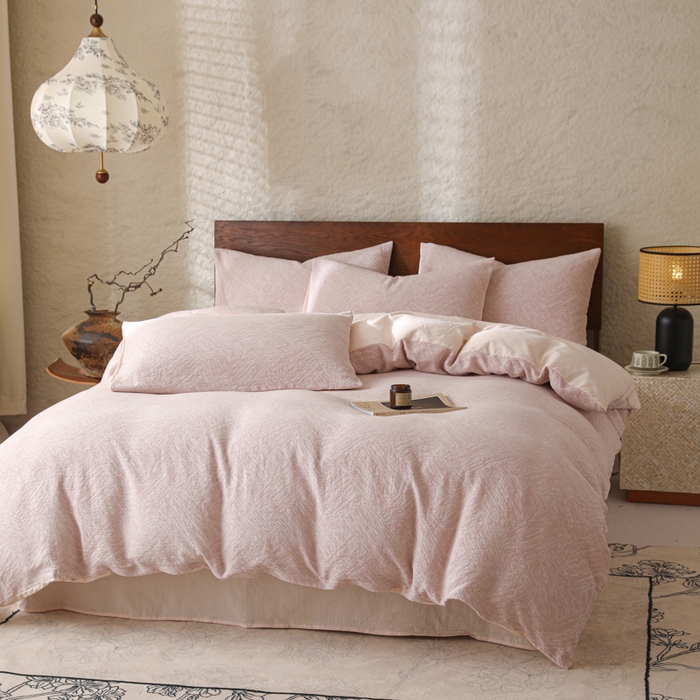 91家纺网 家纺一手货源 找家纺 眠博士 2025新款60s长绒棉纯棉提花磨毛四件套 提花磨毛套件-缤纷粉