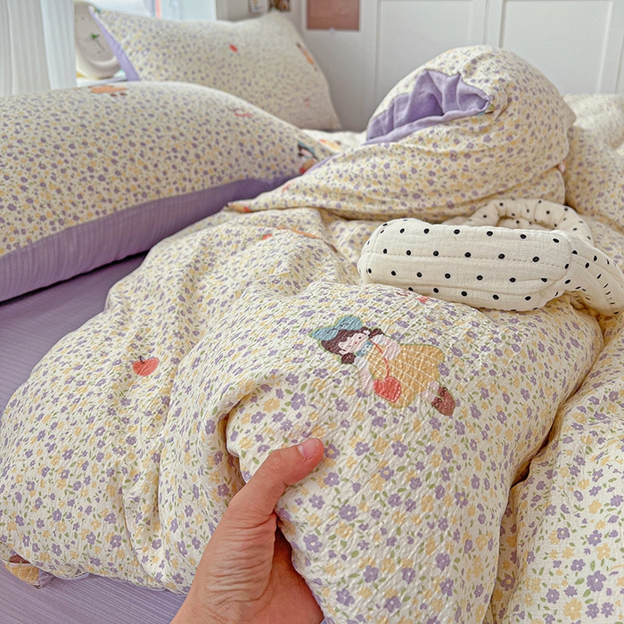 91家纺网 家纺一手货源 找家纺 一比一 2026新款云感皱皱双层纱四件套-简单款 花影女孩