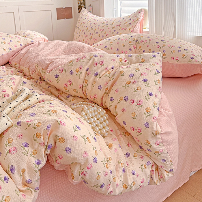 91家纺网 家纺一手货源 找家纺 一比一 2026新款云感皱皱双层纱四件套-简单款 花予