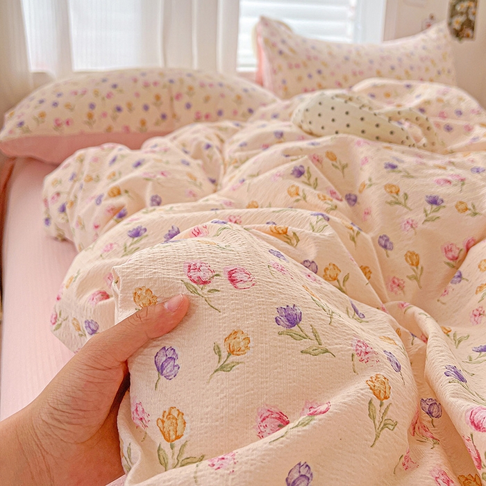 91家纺网 家纺一手货源 找家纺 一比一 2026新款云感皱皱双层纱四件套-简单款 花予