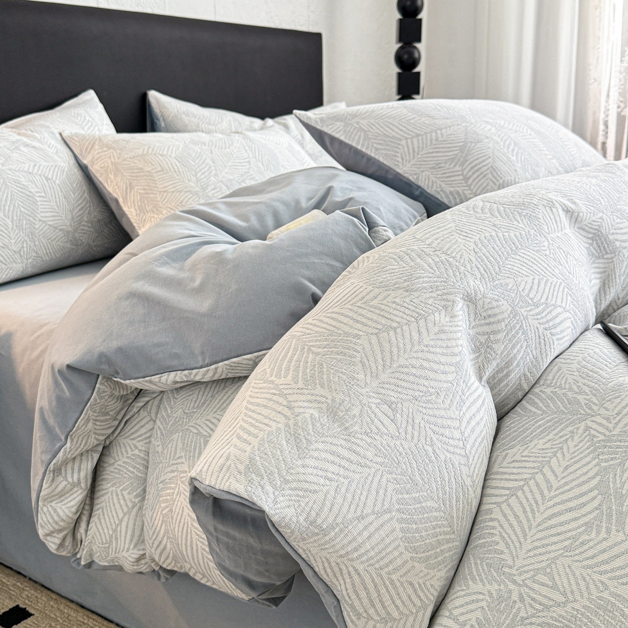 91家纺网 家纺一手货源 找家纺 眠博士 2025新款60s长绒棉纯棉提花磨毛四件套 提花磨毛套件-枫叶蓝