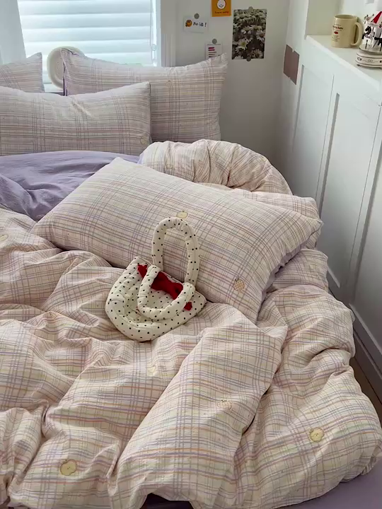 91家纺网 家纺一手货源 找家纺 一比一 2026新款云感皱皱双层纱四件套-简单款 简至