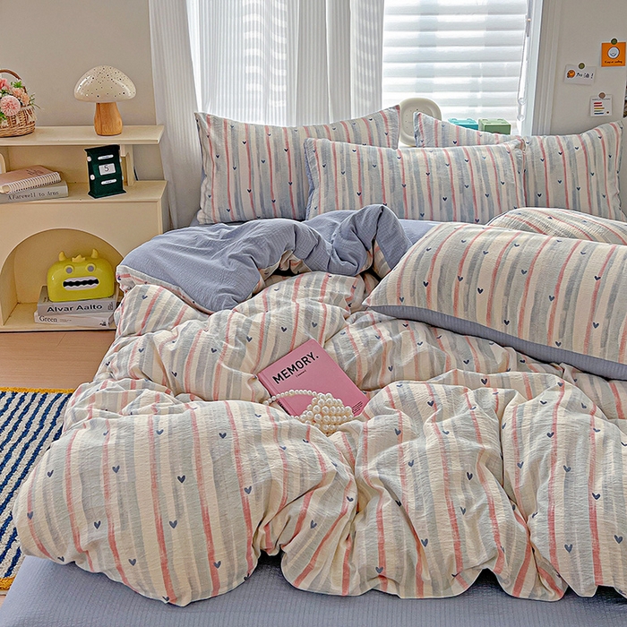 91家纺网 家纺一手货源 找家纺 一比一 2026新款云感皱皱双层纱四件套-简单款 蓝爱心