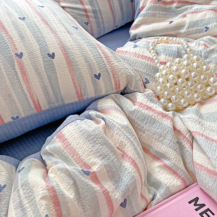 91家纺网 家纺一手货源 找家纺 一比一 2026新款云感皱皱双层纱四件套-简单款 蓝爱心