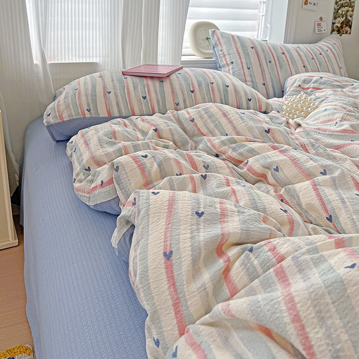 91家纺网 家纺一手货源 找家纺 一比一 2026新款云感皱皱双层纱四件套-简单款 蓝爱心