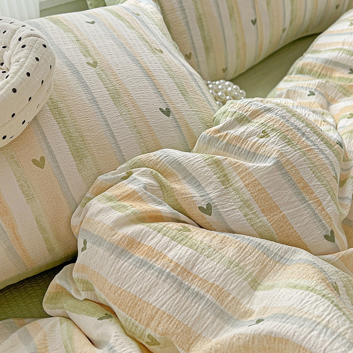 91家纺网 家纺一手货源 找家纺 一比一 2026新款云感皱皱双层纱四件套-简单款 绿爱心