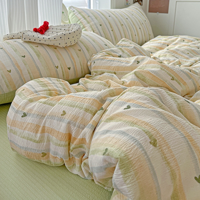 91家纺网 家纺一手货源 找家纺 一比一 2026新款云感皱皱双层纱四件套-简单款 绿爱心