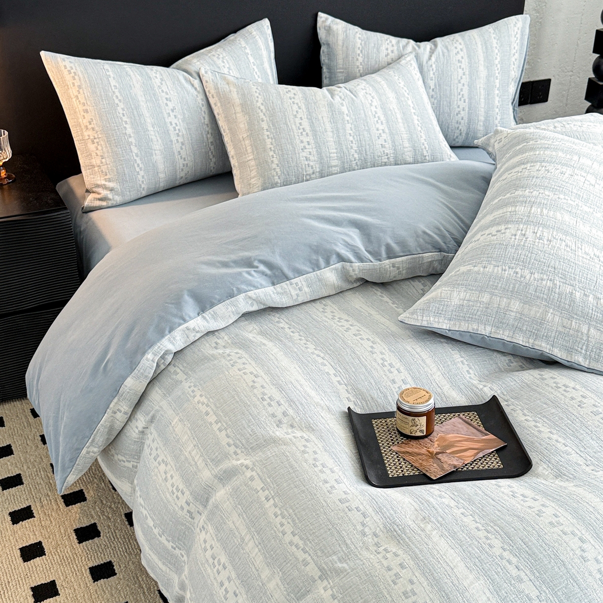 91家纺网 家纺一手货源 找家纺 眠博士 2025新款60s长绒棉纯棉提花磨毛四件套 提花磨毛套件-梦雨蓝