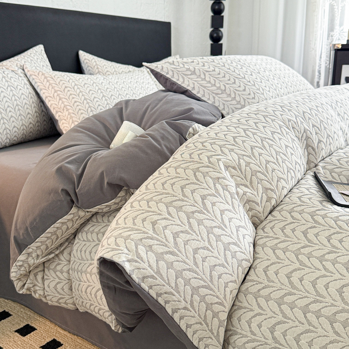 91家纺网 家纺一手货源 找家纺 眠博士 2025新款60s长绒棉纯棉提花磨毛四件套 提花磨毛套件-荞麦灰