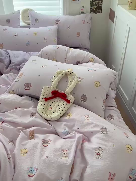 91家纺网 家纺一手货源 找家纺 一比一 2026新款云感皱皱双层纱四件套-简单款 萌宠宝贝