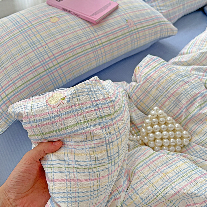 91家纺网 家纺一手货源 找家纺 一比一 2026新款云感皱皱双层纱四件套-简单款 小蓝格