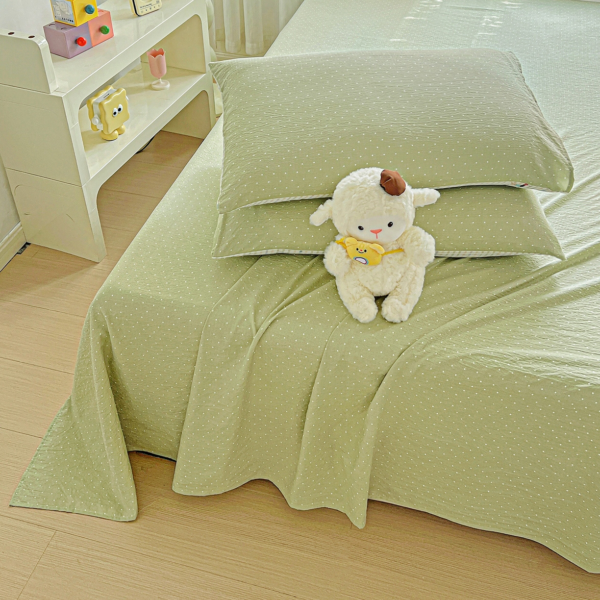 91家纺网 家纺一手货源 找家纺 格真 2025新款A类云感木棉皱皱双层纱床单单床单床单单品床单三件套 波点-抹茶绿