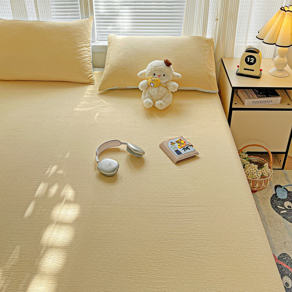 91家纺网 家纺一手货源 找家纺 格真 2025新款A类云感木棉皱皱双层纱床单单床单床单单品床单三件套 波点-奶油黄