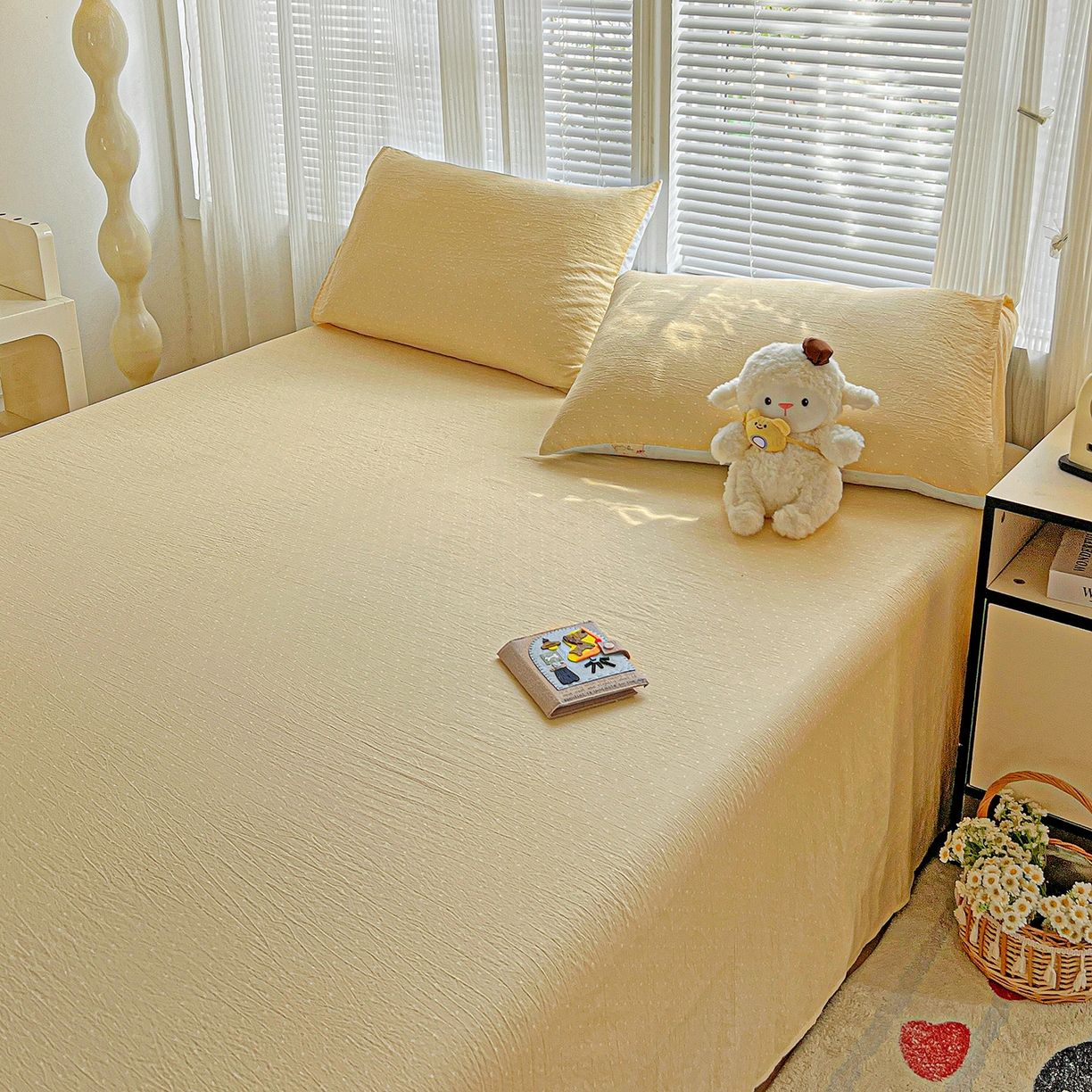 91家纺网 家纺一手货源 找家纺 格真 2025新款A类云感木棉皱皱双层纱床单单床单床单单品床单三件套 波点-奶油黄