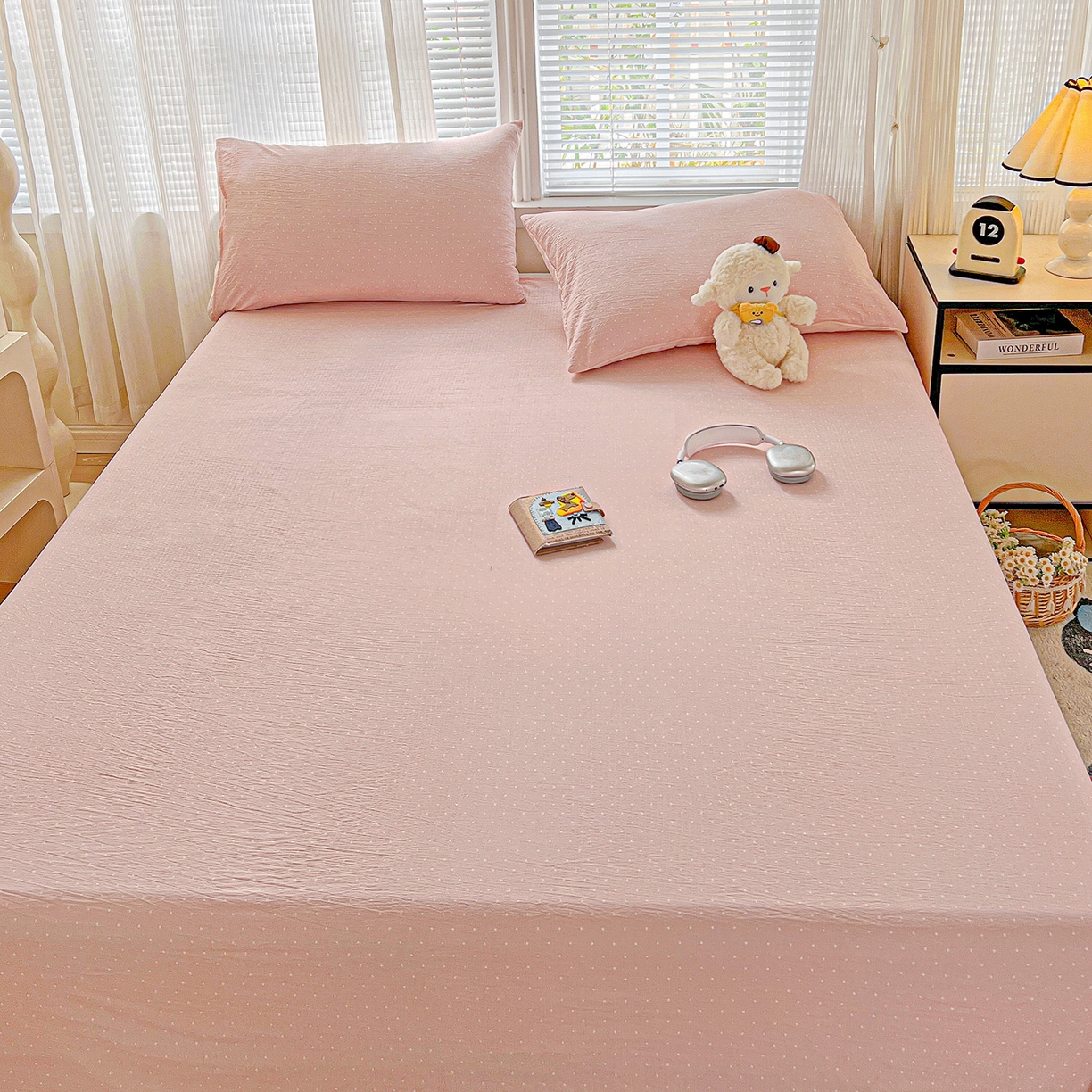 91家纺网 家纺一手货源 找家纺 格真 2025新款A类云感木棉皱皱双层纱床单单床单床单单品床单三件套 波点-蔷薇粉