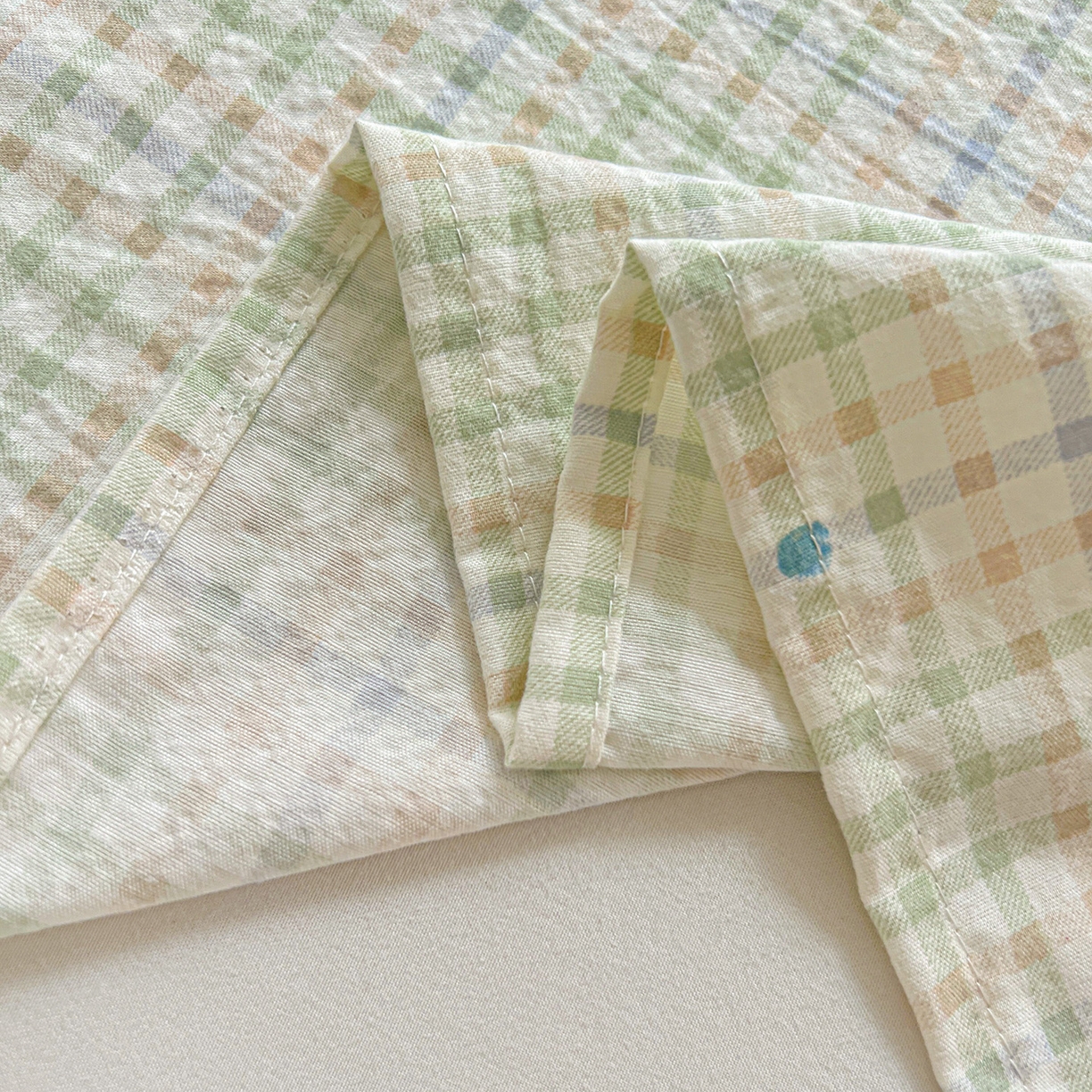 91家纺网 家纺一手货源 找家纺 格真 2025新款A类云感木棉皱皱双层纱床单单床单床单单品床单三件套 腊肠狗-抹茶