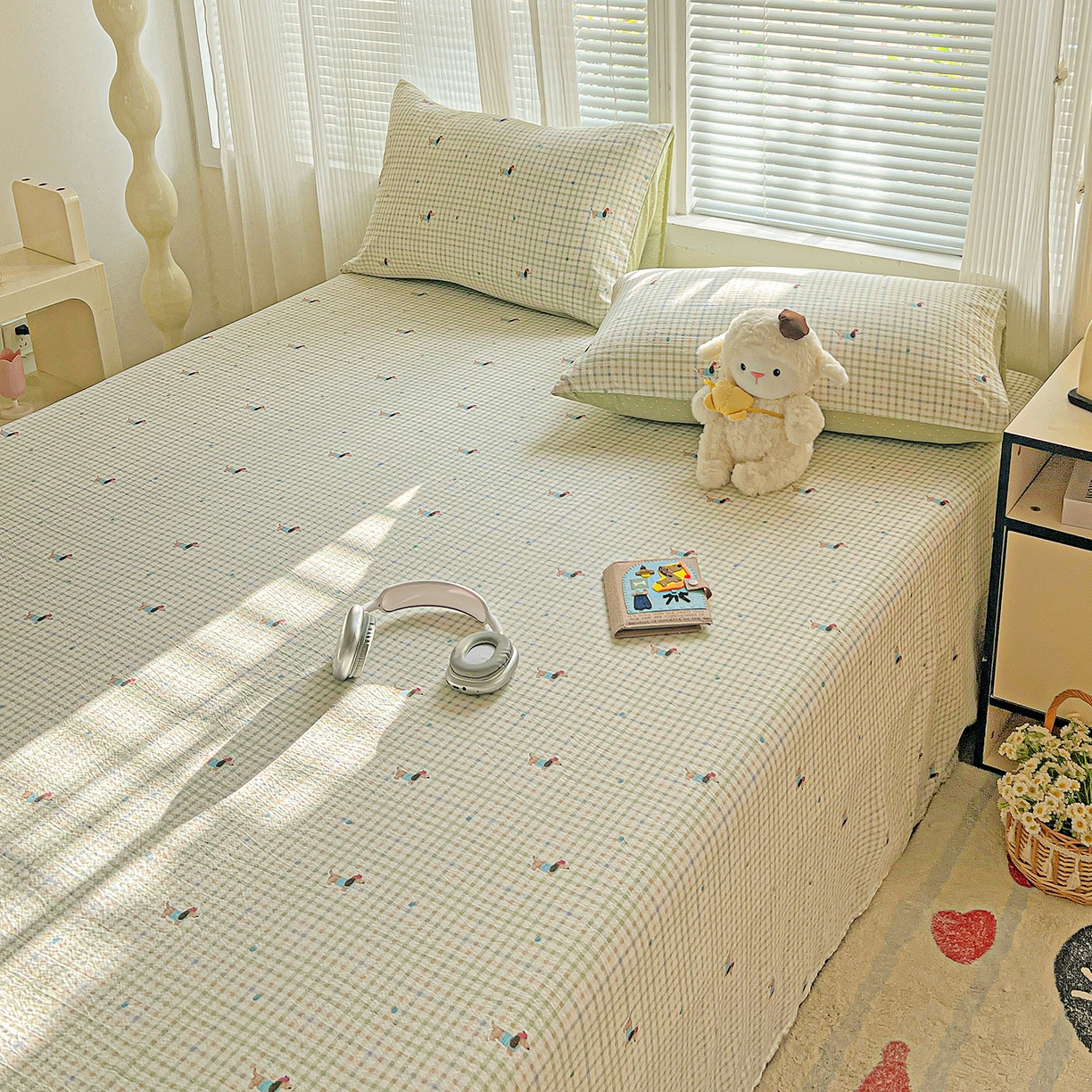 91家纺网 家纺一手货源 找家纺 格真 2025新款A类云感木棉皱皱双层纱床单单床单床单单品床单三件套 腊肠狗-抹茶