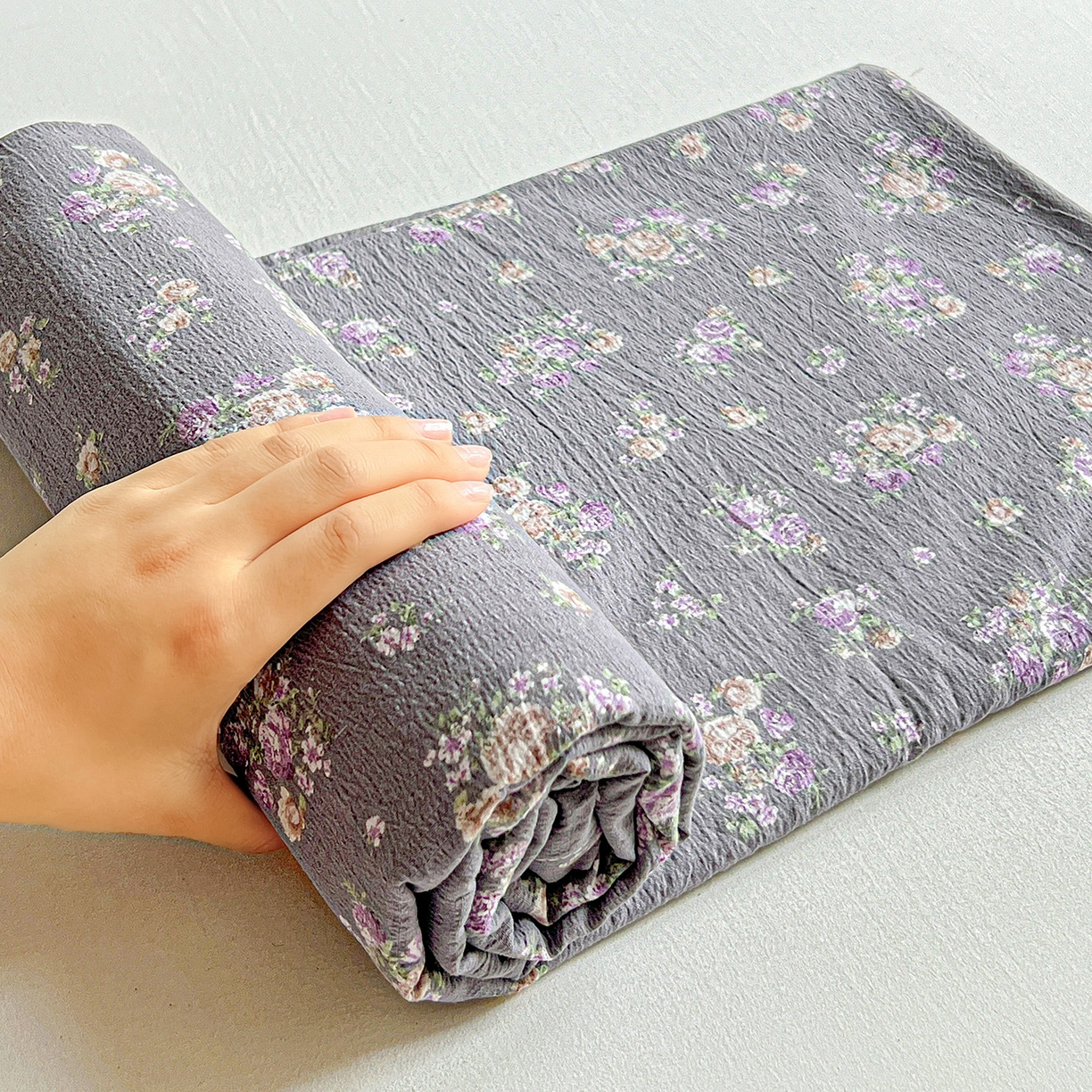 91家纺网 家纺一手货源 找家纺 格真 2025新款A类云感木棉皱皱双层纱床单单床单床单单品床单三件套 乌木沉香