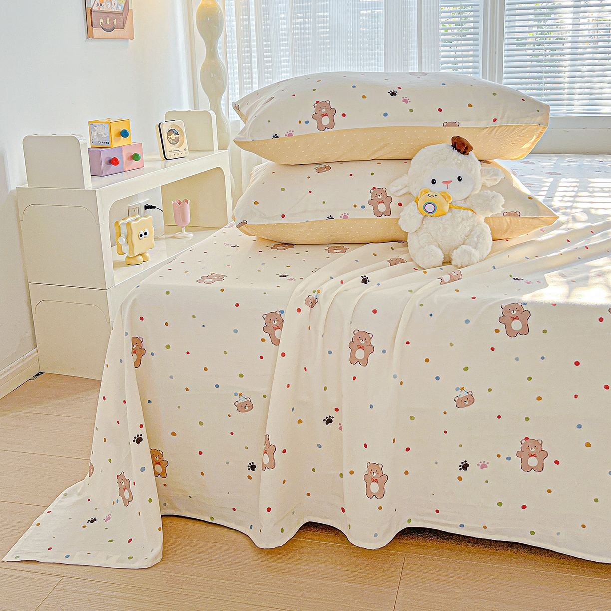 91家纺网 家纺一手货源 找家纺 格真 2025新款A类云感木棉皱皱双层纱床单单床单床单单品床单三件套 熊可爱