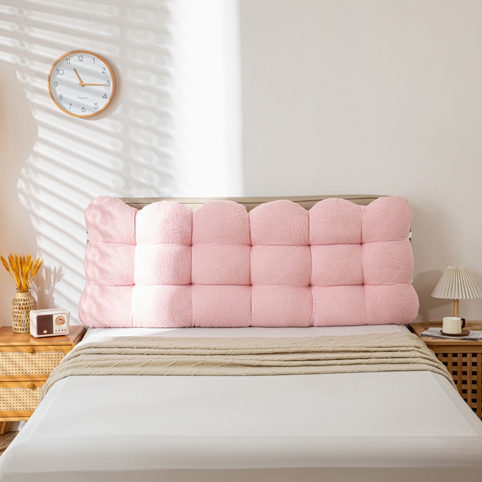 91家纺网 家纺一手货源 找家纺 沐沐家纺 2026新款泰迪绒小雪球床头靠背 小雪球-粉色