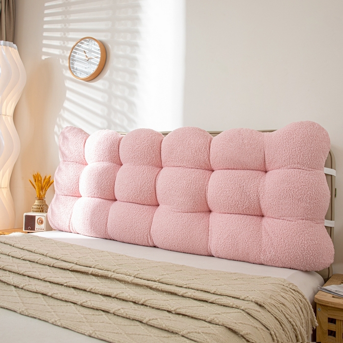 91家纺网 家纺一手货源 找家纺 沐沐家纺 2026新款泰迪绒小雪球床头靠背 小雪球-粉色