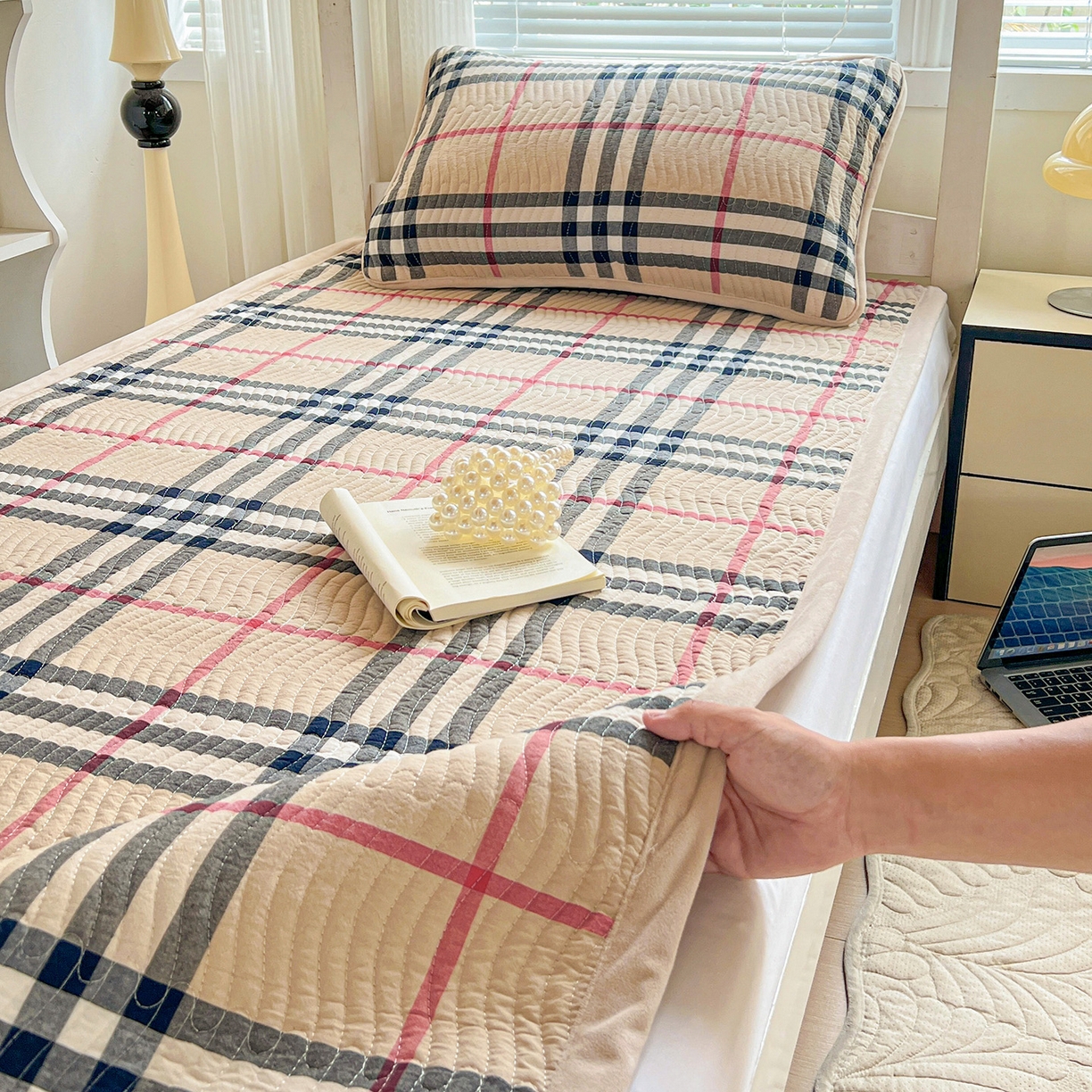 91家纺网 家纺一手货源 找家纺 （总）乐野家居 2025新款开学季 A类全棉水洗棉+宝宝绒学生床盖三件套（多功能被套）