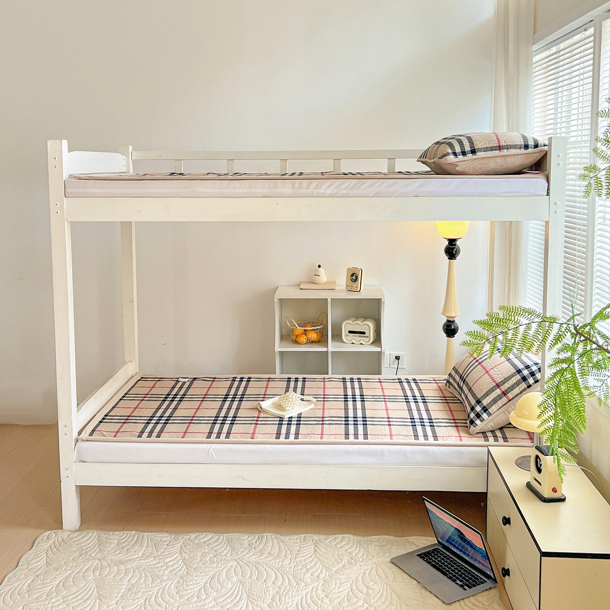 91家纺网 家纺一手货源 找家纺 乐野家居 2025新款开学季 A类全棉水洗棉+宝宝绒学生床盖三件套（多功能被套） 小苏格兰